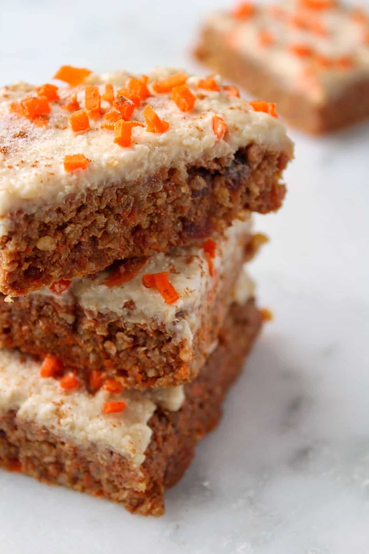 carrot cake bars with dates for pregnancy