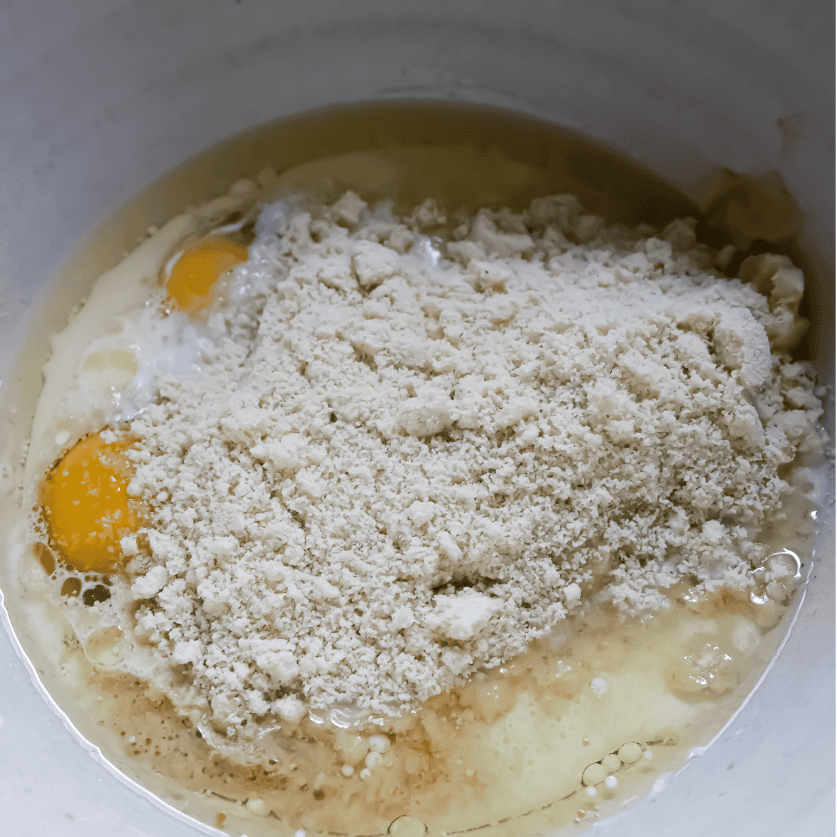 wet and dry ingredients for baby led weaning muffins
