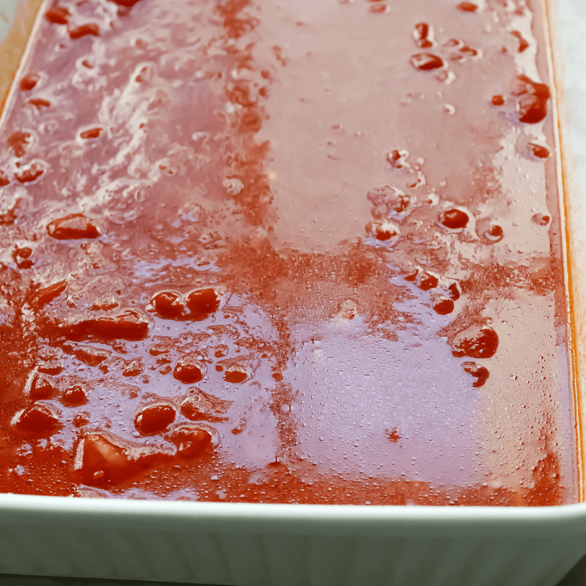 spaghetti sauce in 9x13 baking dish